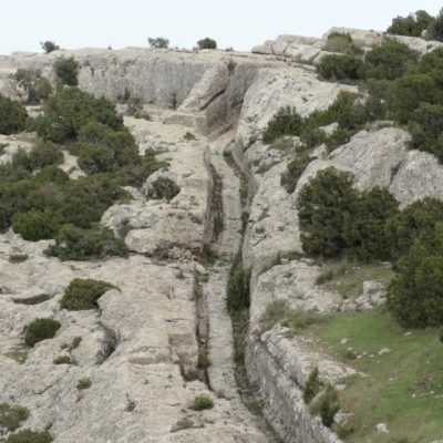 Camino de acceso al poblado Ibero de Castellar de Meca