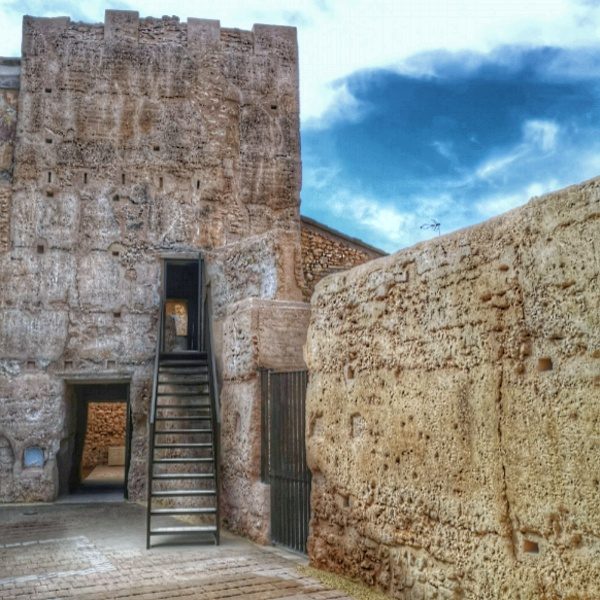 Visita a la torre y muralla árabe de Riba-roja